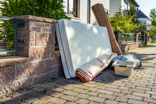 Best Hot Tub Removal  in Yorktown, IN